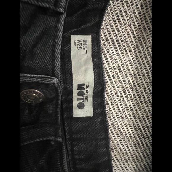 Topshop Short W25 - Picture 3 of 3